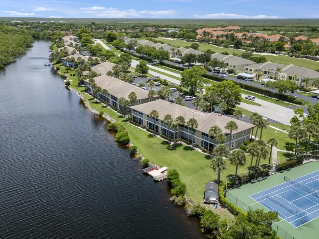 1315 Mainsail Drive Naples FL 34114