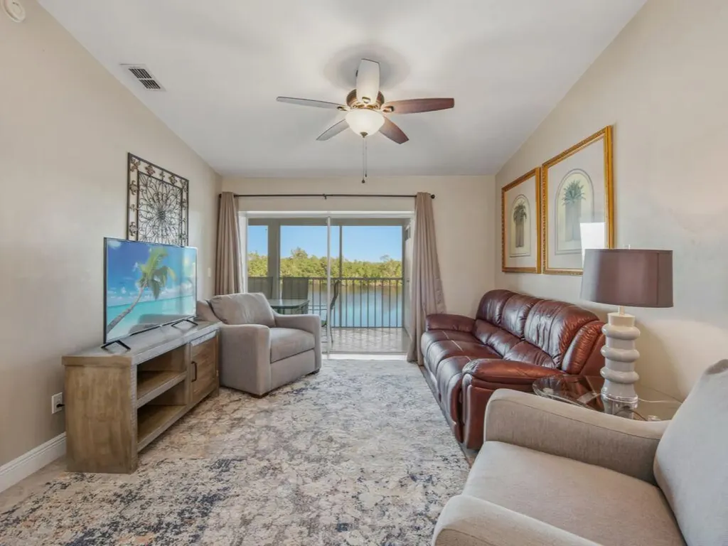 1315 Mainsail Drive Naples FL 34114