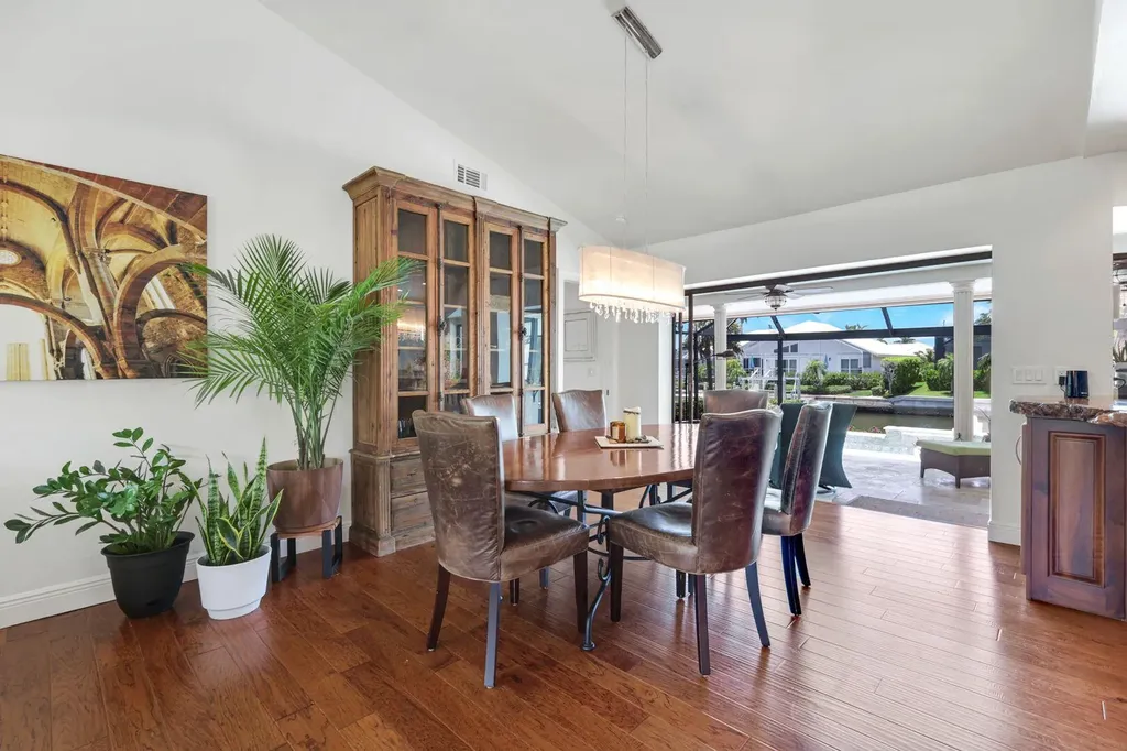 284 Polynesia Court Marco Island FL 34145