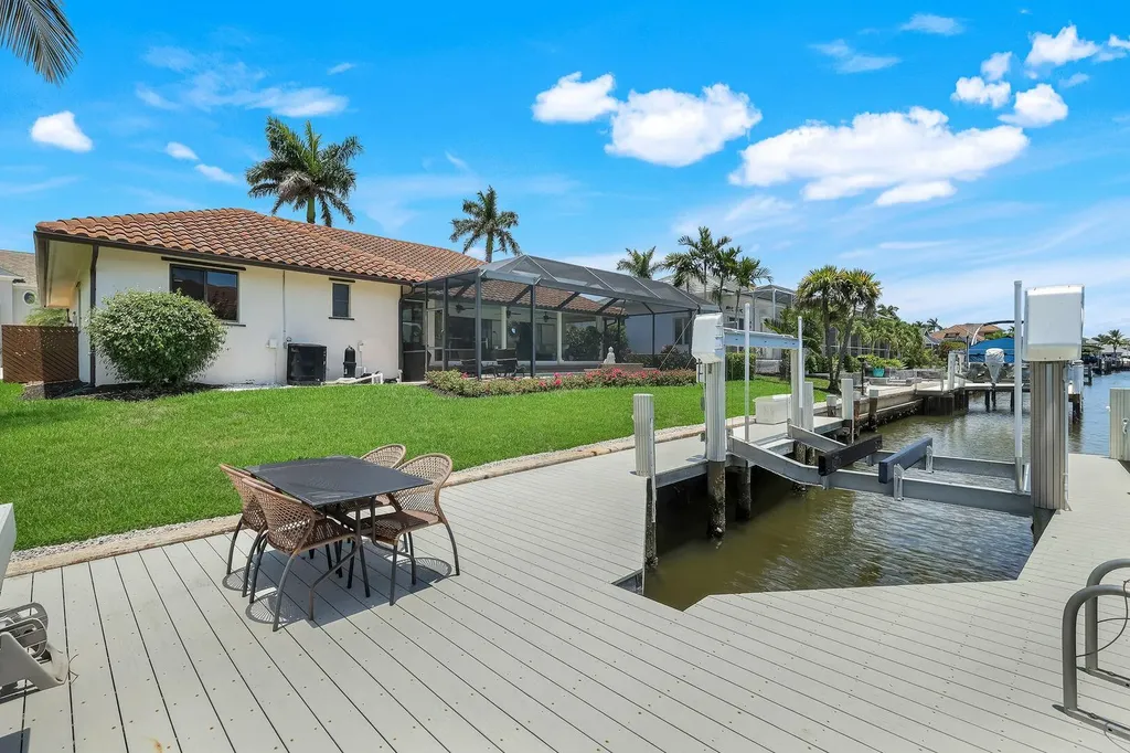 284 Polynesia Court Marco Island FL 34145