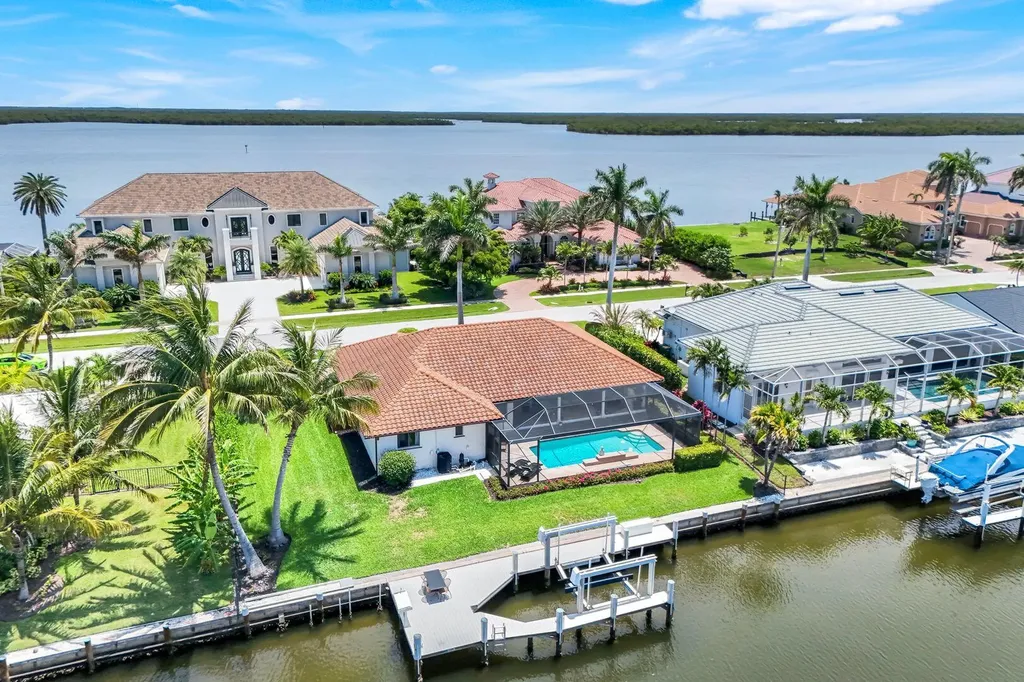 284 Polynesia Court Marco Island FL 34145