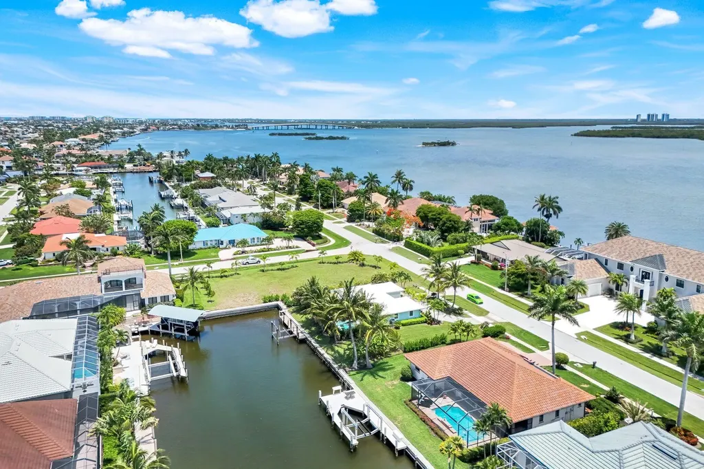 284 Polynesia Court Marco Island FL 34145