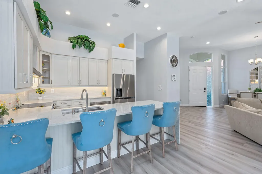 8556 Pepper Tree Way Naples FL 34114