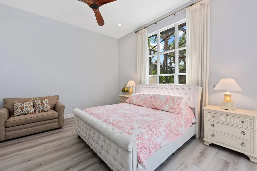 8556 Pepper Tree Way Naples FL 34114