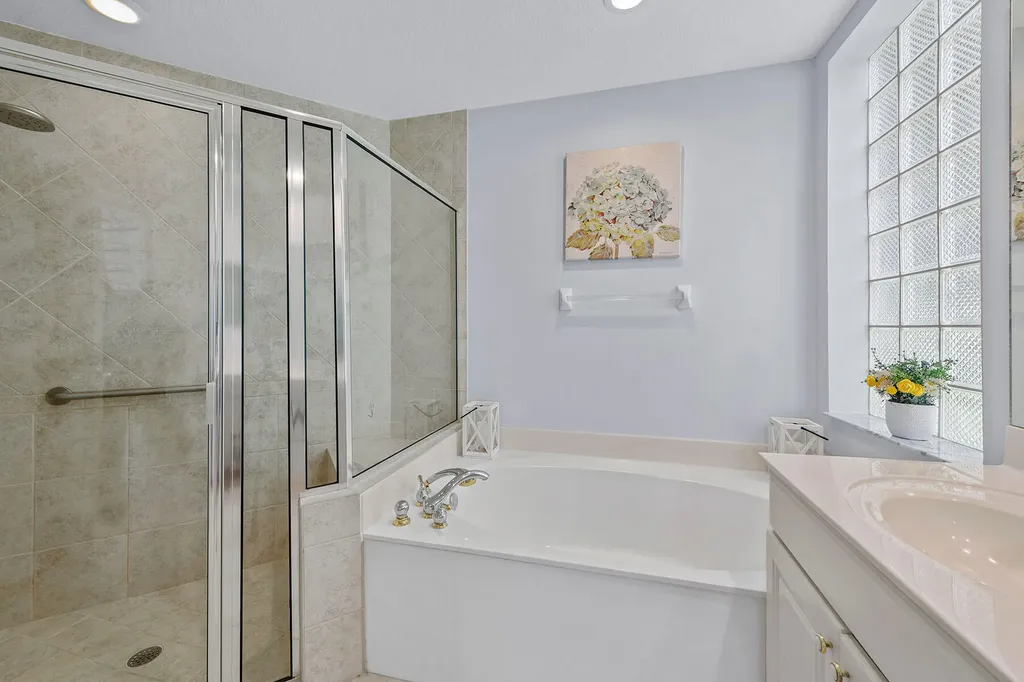 8556 Pepper Tree Way Naples FL 34114