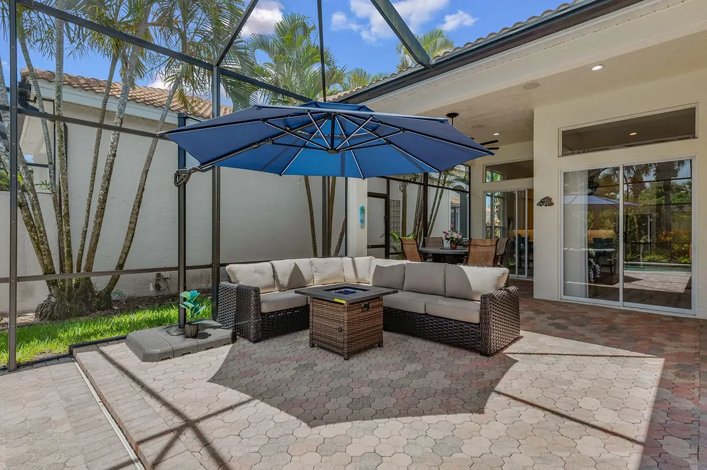 8556 Pepper Tree Way Naples FL 34114