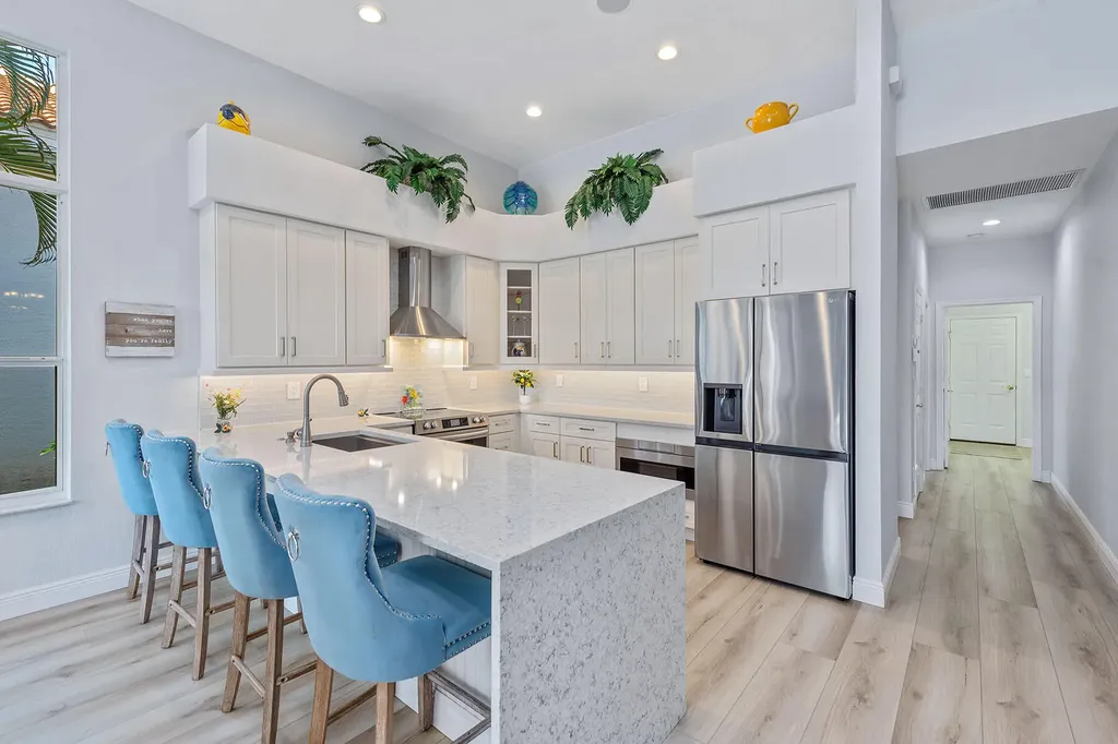 8556 Pepper Tree Way Naples FL 34114