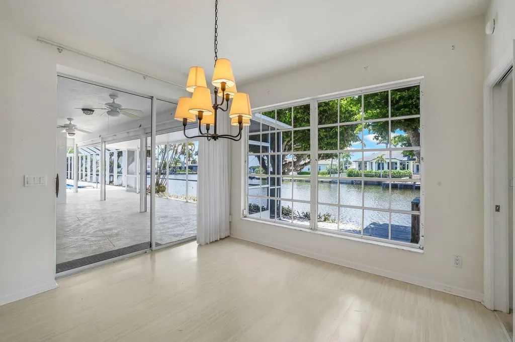 1895 Woodbine Court Marco Island FL 34145