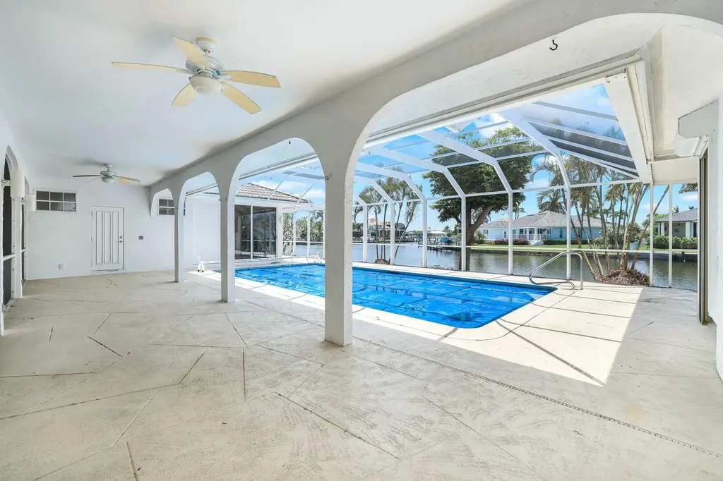 1895 Woodbine Court Marco Island FL 34145