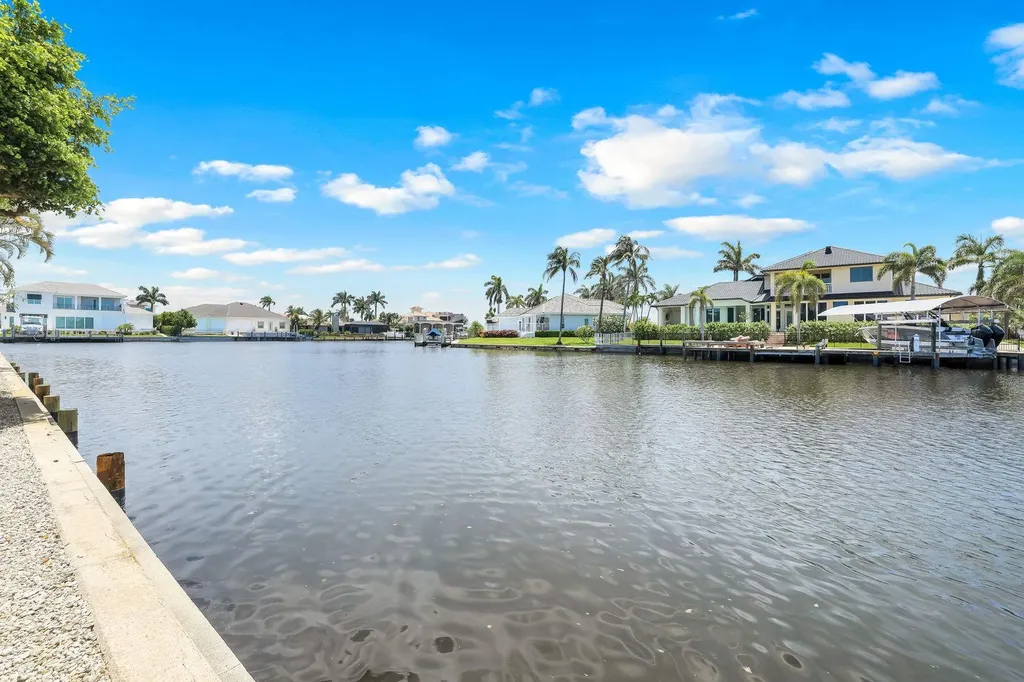 1895 Woodbine Court Marco Island FL 34145