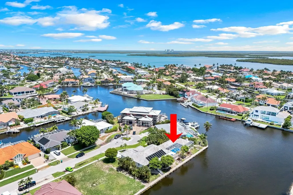 1895 Woodbine Court Marco Island FL 34145