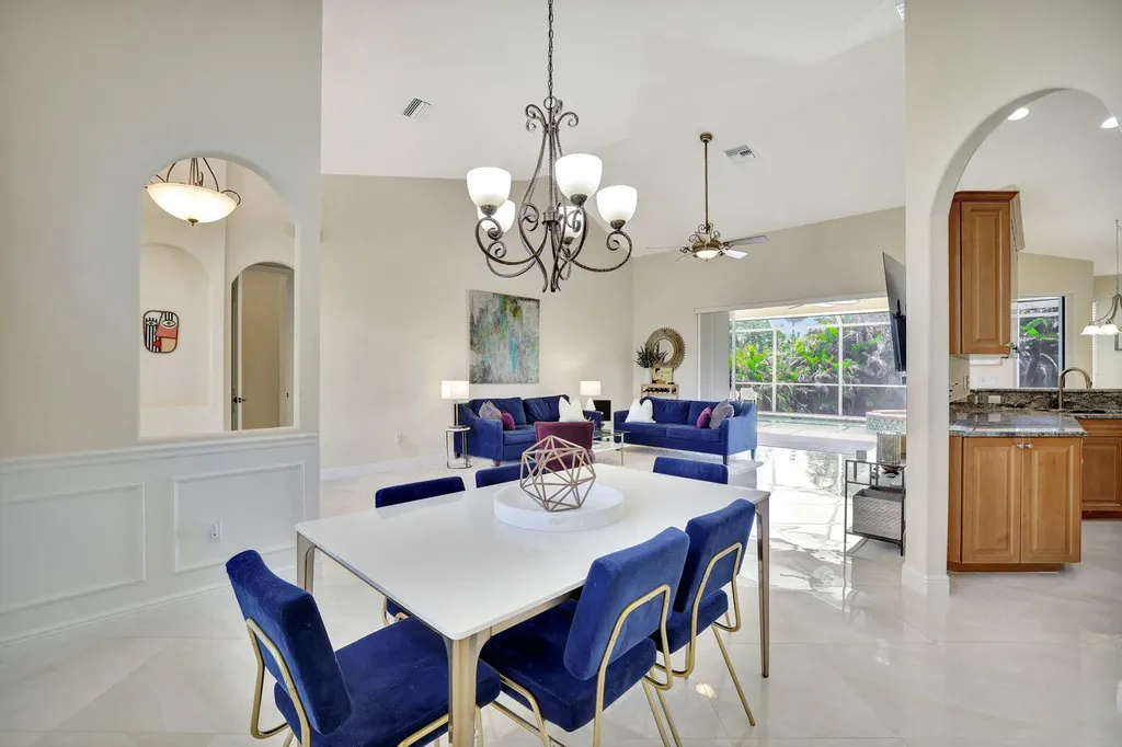 628 Hernando Drive Marco Island FL 34145