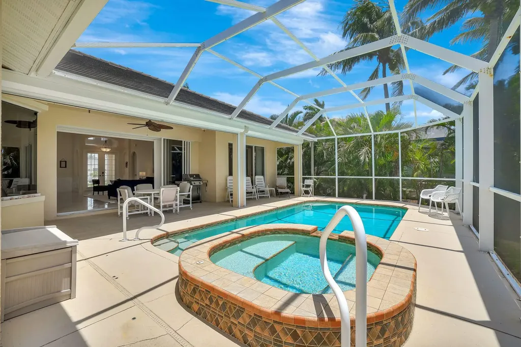 628 Hernando Drive Marco Island FL 34145