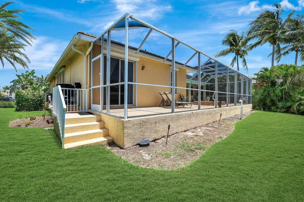 628 Hernando Drive Marco Island FL 34145