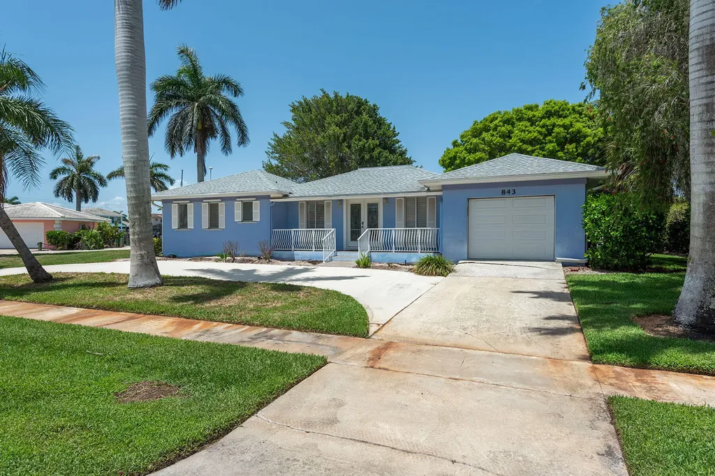 843 Buttonwood Court Marco Island FL 34145