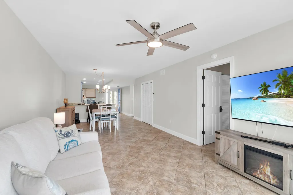 919 Huron Court Marco Island FL 34145