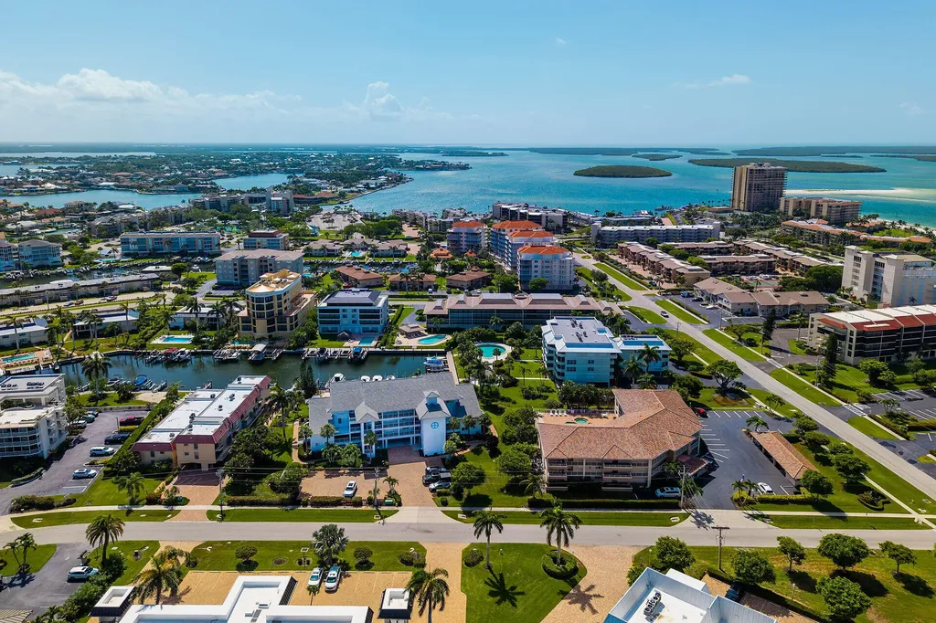 919 Huron Court Marco Island FL 34145