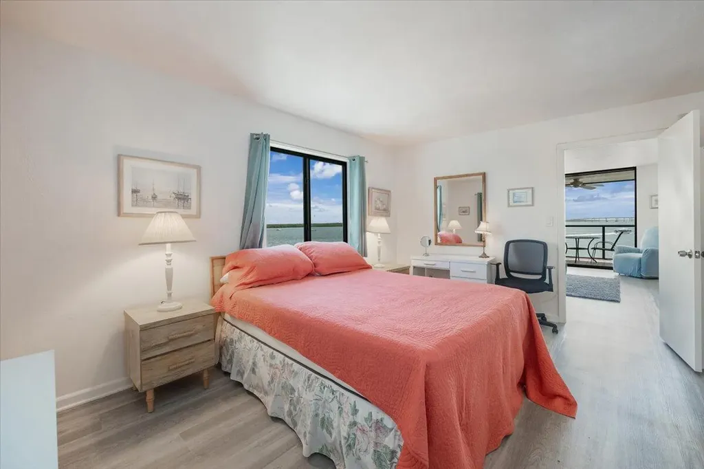 1085 NW Bald Eagle Marco Island FL 34145