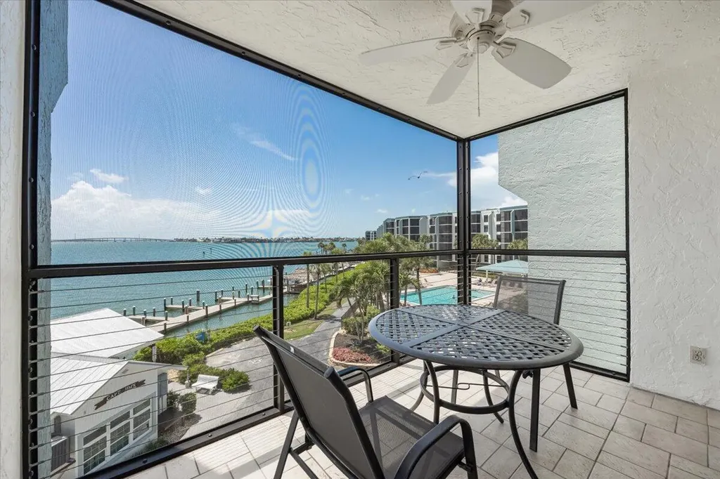 1085 NW Bald Eagle Marco Island FL 34145