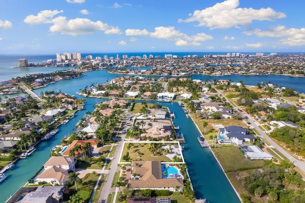 1668 Mcilvaine Court Marco Island FL 34145