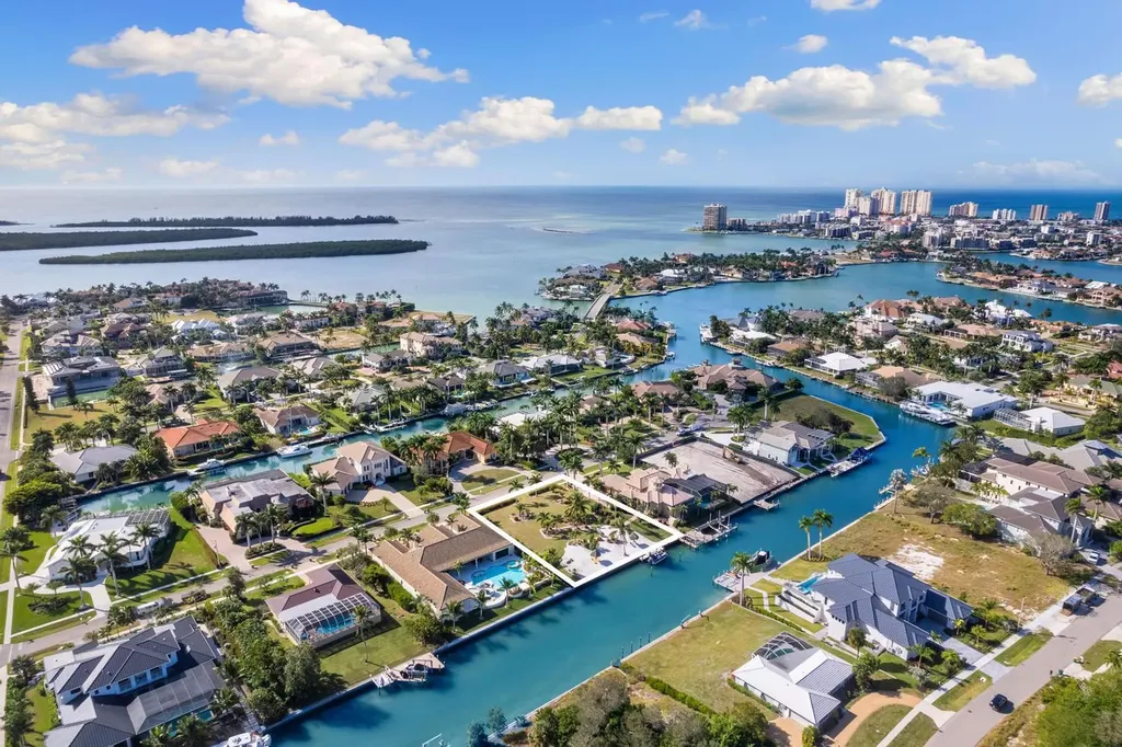 1668 Mcilvaine Court Marco Island FL 34145