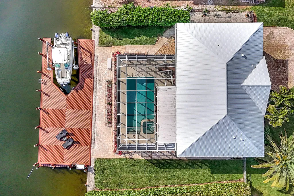 951 Snowberry Court Marco Island FL 34145