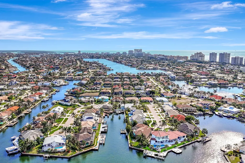 951 Snowberry Court Marco Island FL 34145