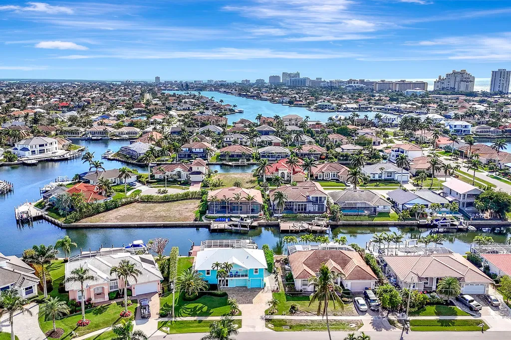 951 Snowberry Court Marco Island FL 34145