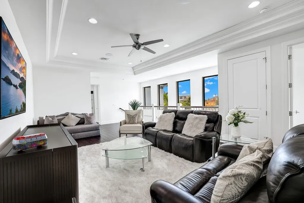 1119 Edington Place Marco Island FL 34145