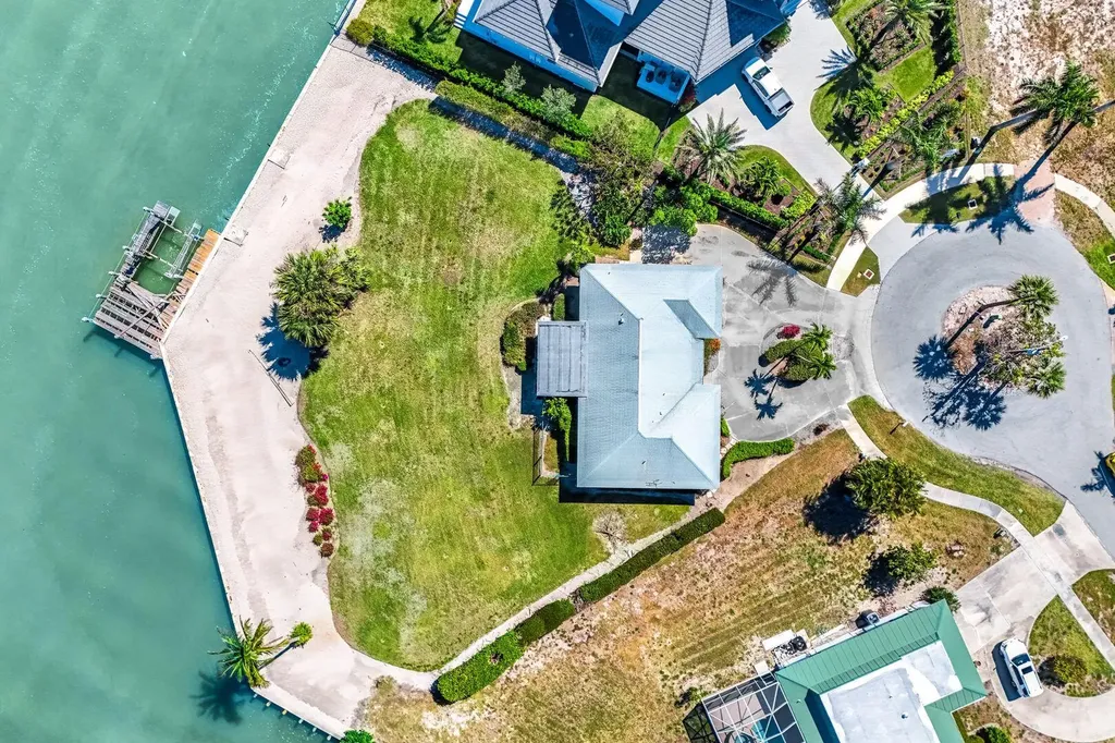 980 Iris Court Marco Island FL 34145