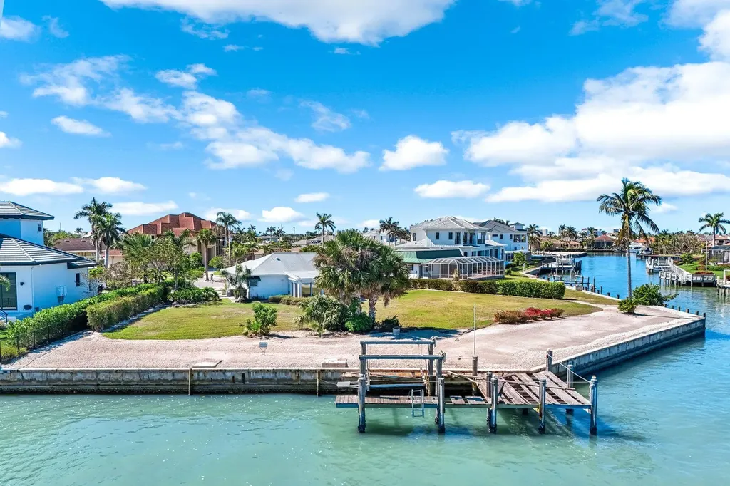 980 Iris Court Marco Island FL 34145