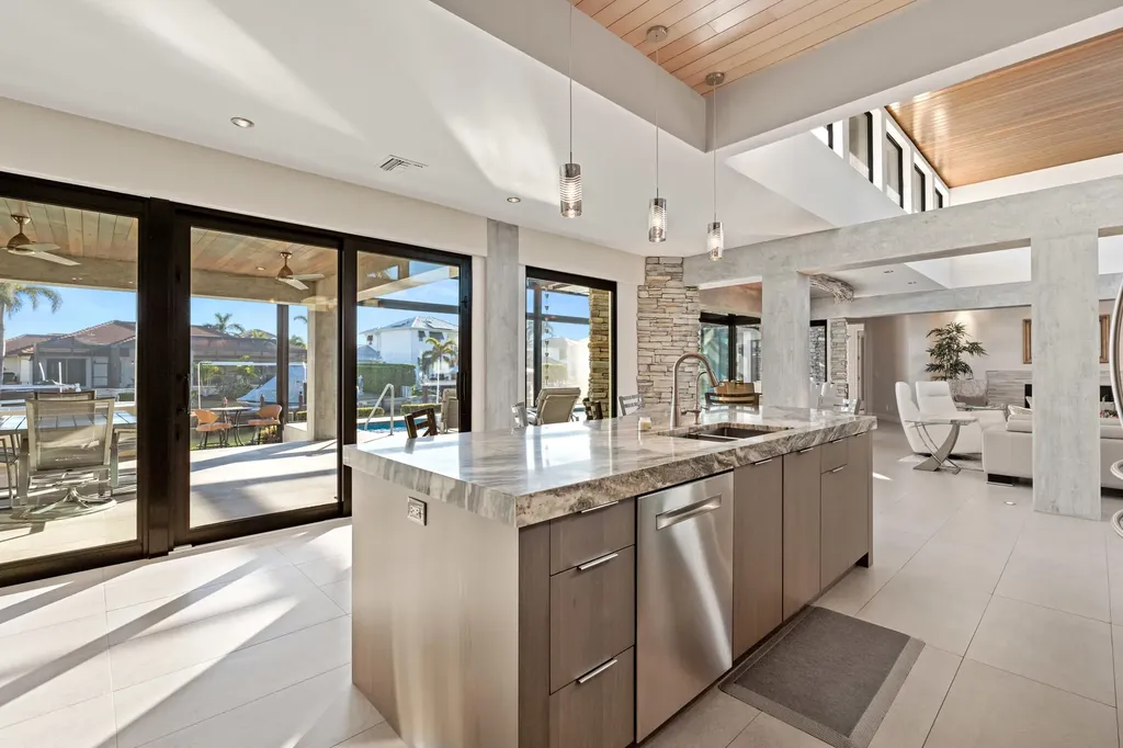 821 Magnolia Court Marco Island FL 34145