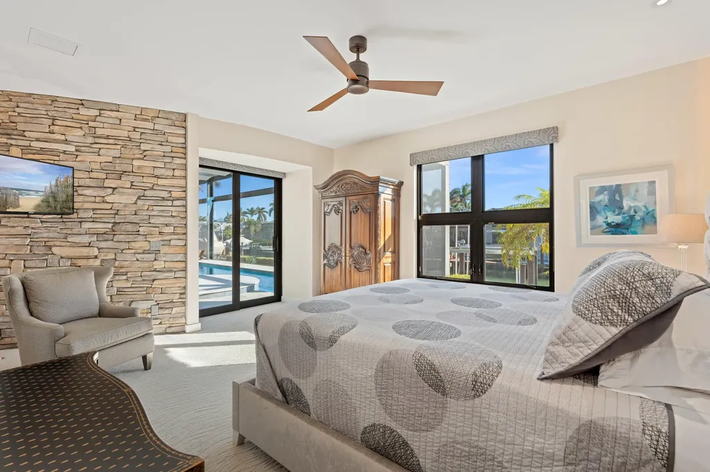 821 Magnolia Court Marco Island FL 34145