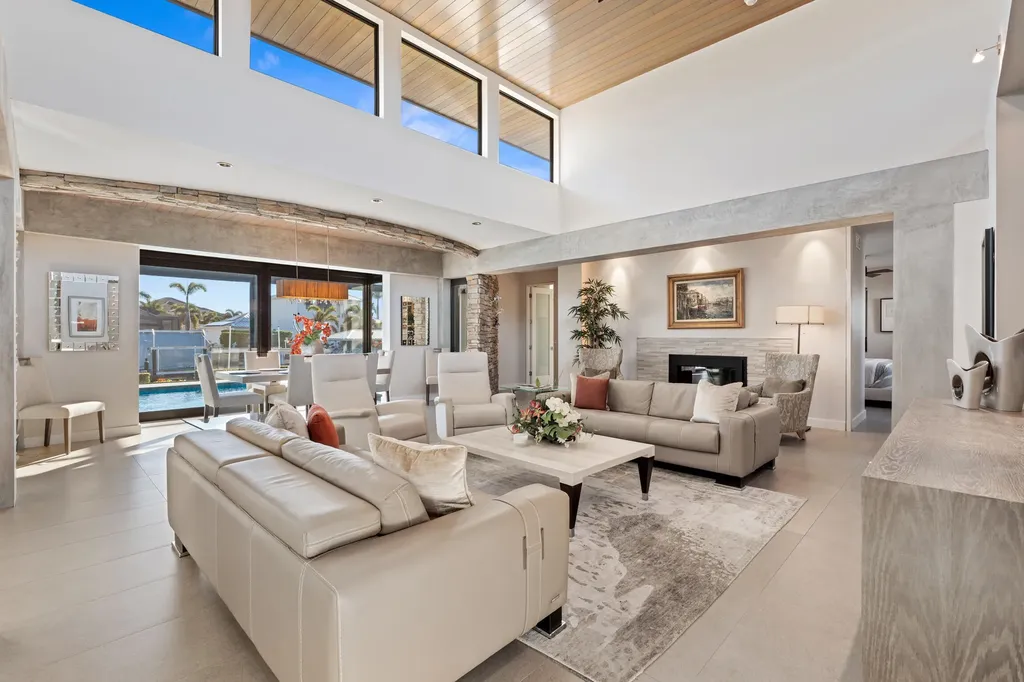 821 Magnolia Court Marco Island FL 34145