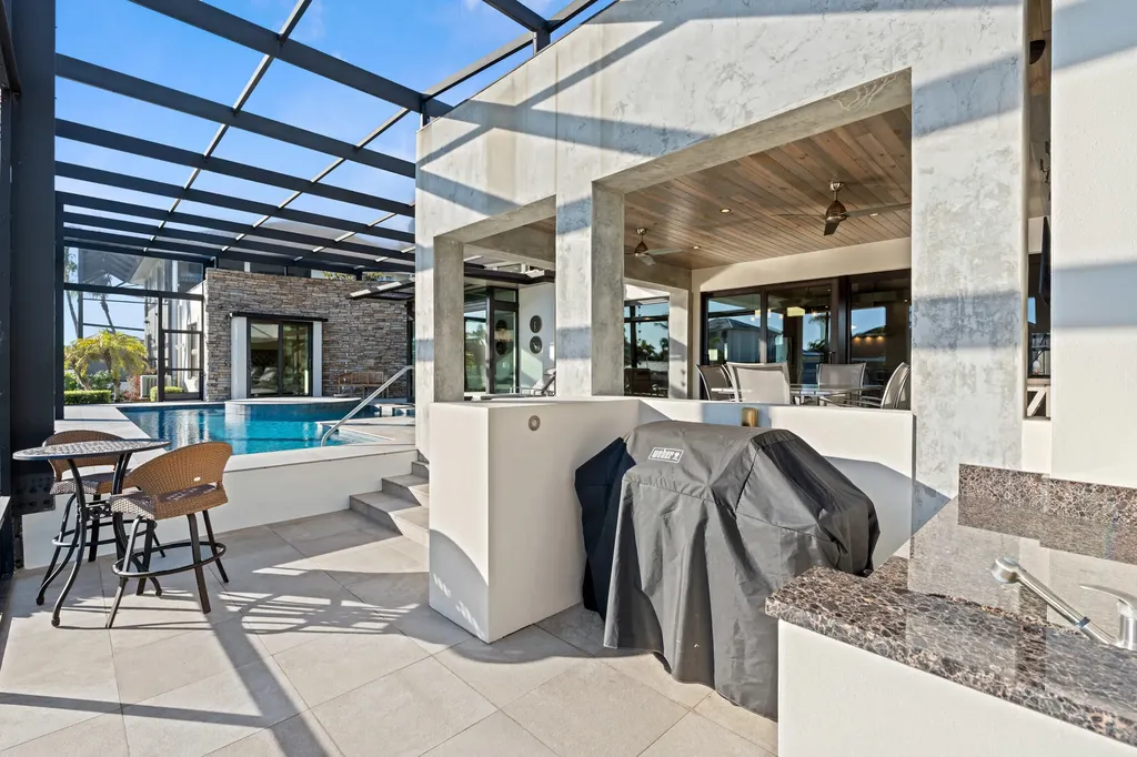 821 Magnolia Court Marco Island FL 34145