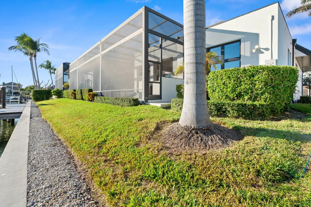 821 Magnolia Court Marco Island FL 34145