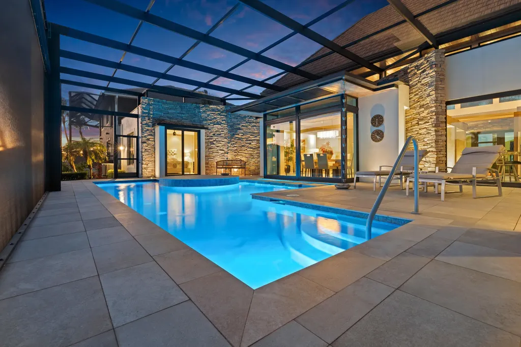 821 Magnolia Court Marco Island FL 34145