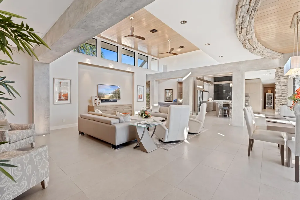 821 Magnolia Court Marco Island FL 34145