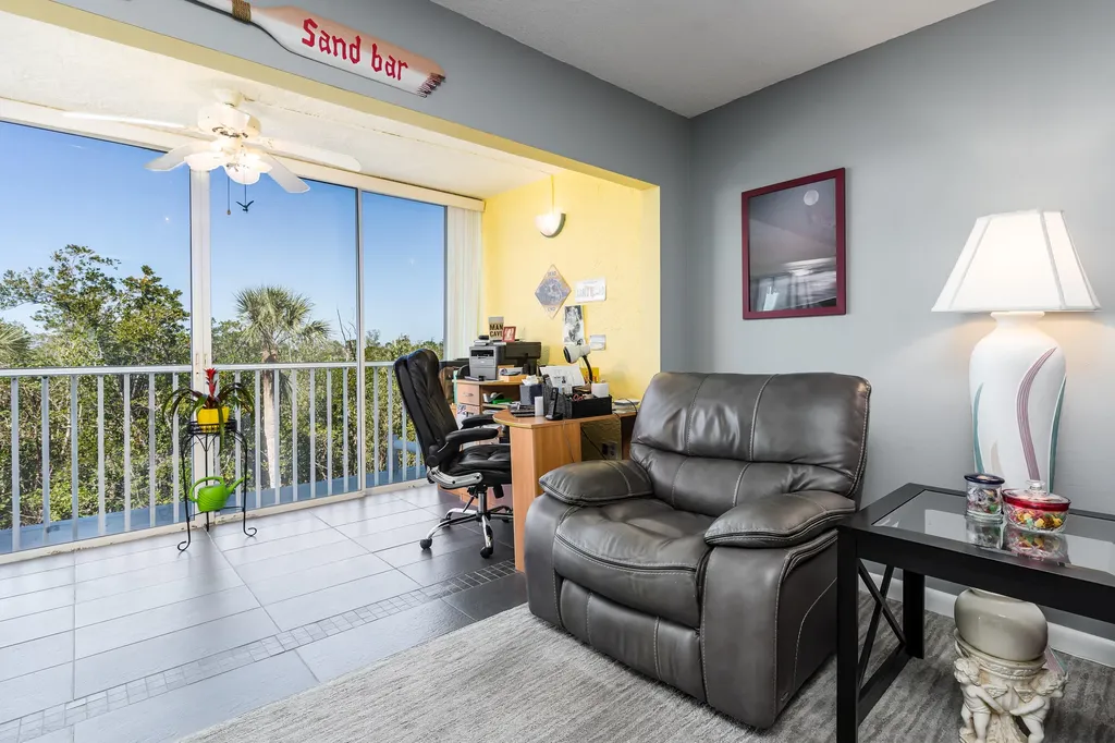 300 Stevens Landing Drive Marco Island FL 34145