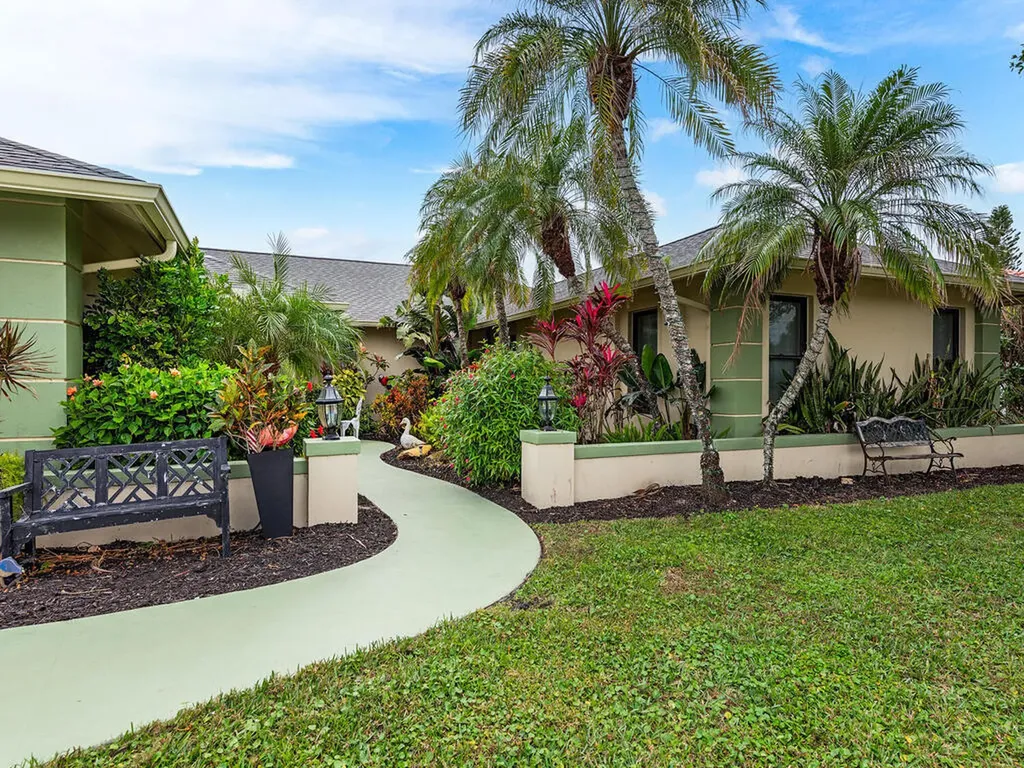431 Forest Hills Boulevard Naples FL 34113