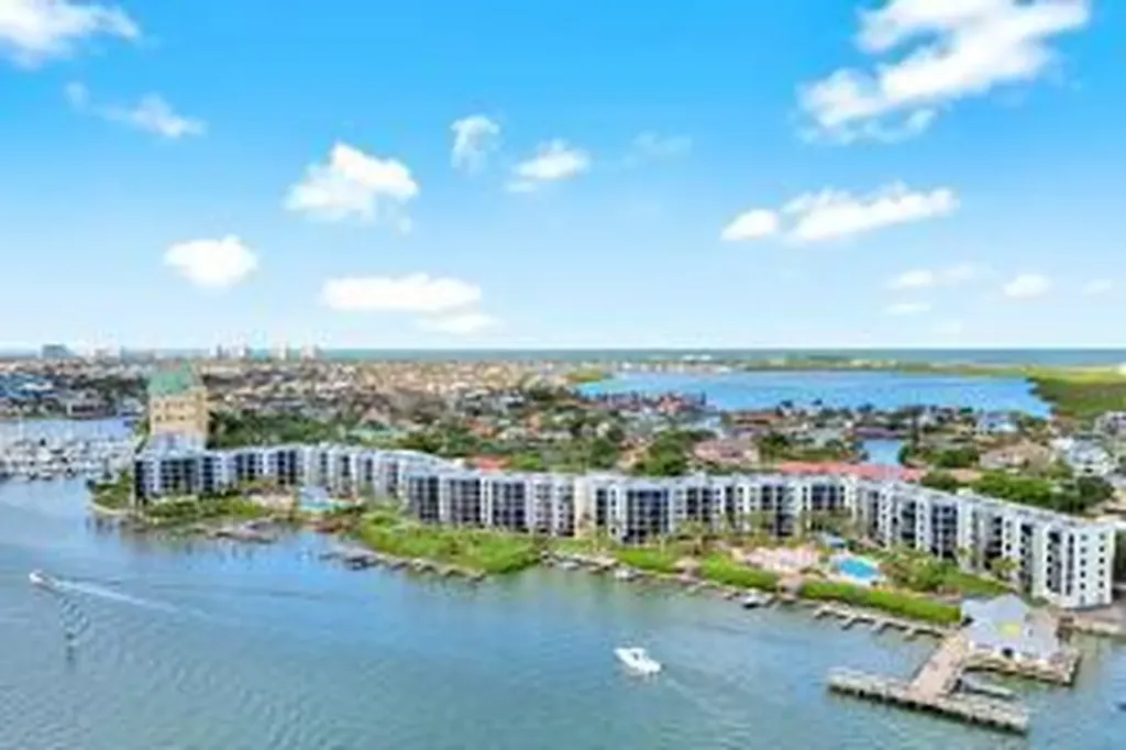 1085 Bald Eagle Drive Marco Island FL 34145