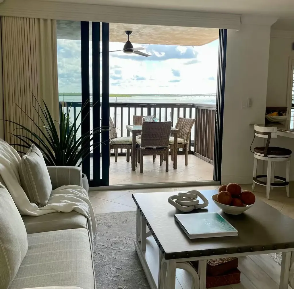 1085 Bald Eagle Drive Marco Island FL 34145