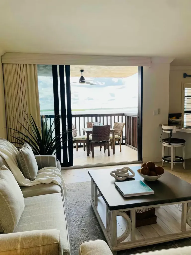 1085 Bald Eagle Drive Marco Island FL 34145