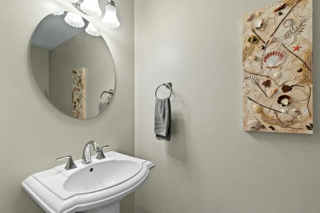 502 La Peninsula Boulevard Naples FL 34113