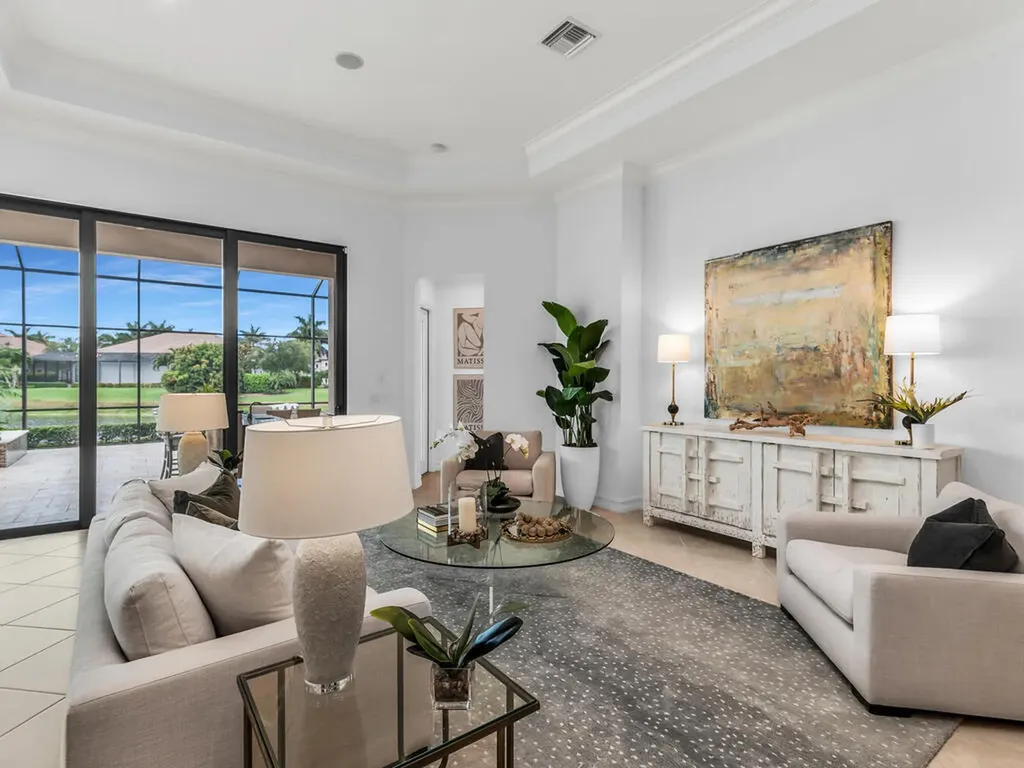 6564 Costa Circle Naples FL 34113