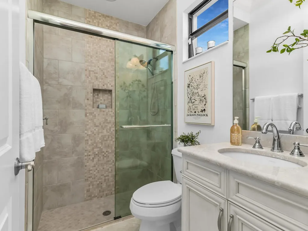 6564 Costa Circle Naples FL 34113