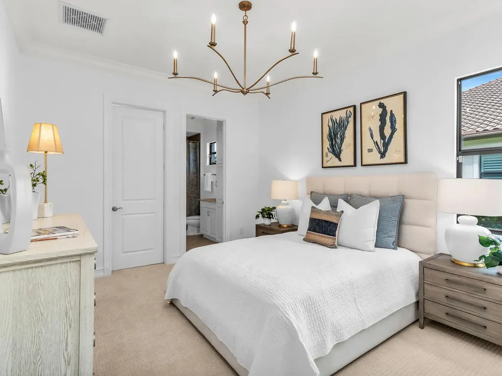 6564 Costa Circle Naples FL 34113