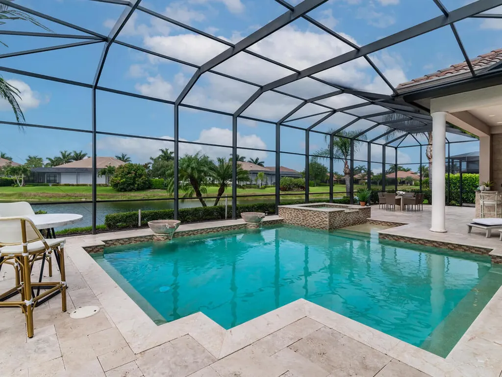 6564 Costa Circle Naples FL 34113