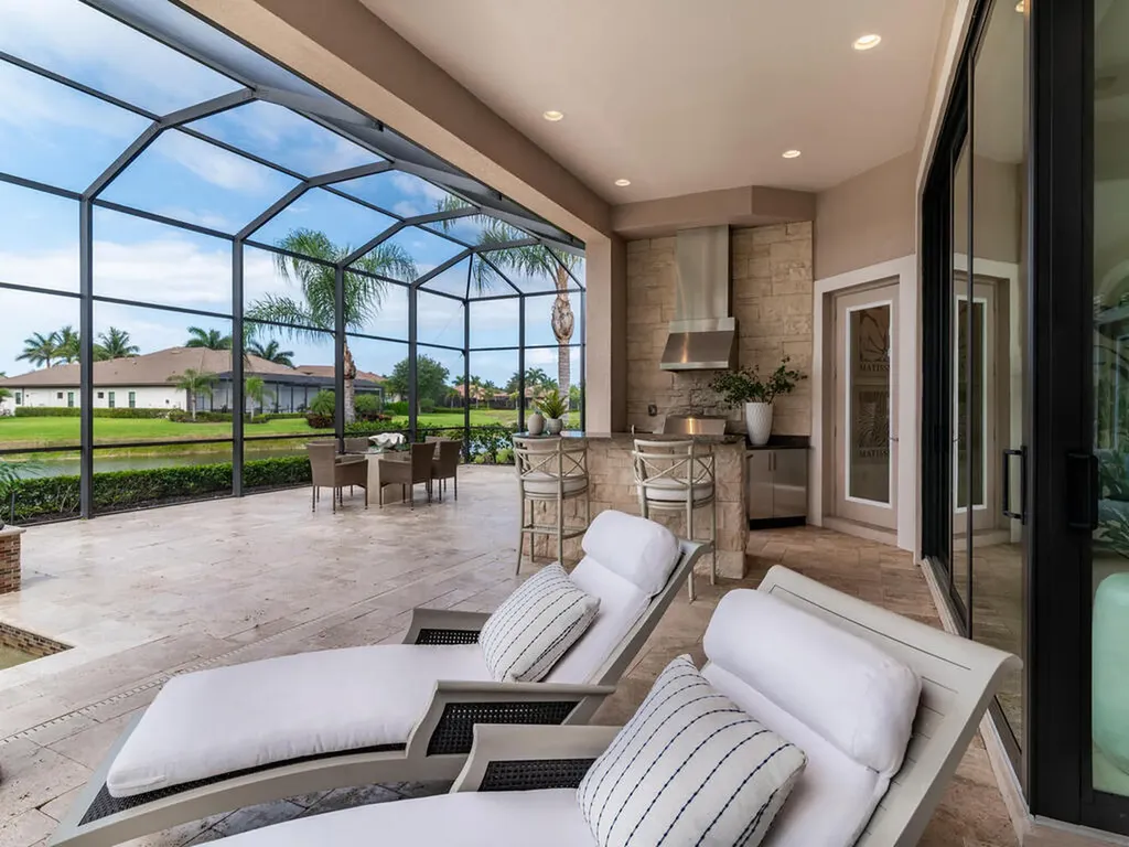 6564 Costa Circle Naples FL 34113