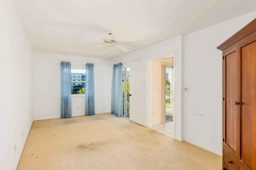 129 S Collier Marco Island FL 34145